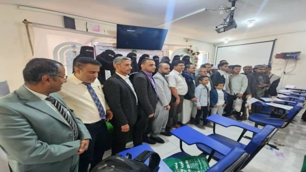 مناقشة أبحاث تخرج لنيل درجة البكالوريوس في قسم الصيدلة-كلية العلوم الطبية المجموعة السادسة