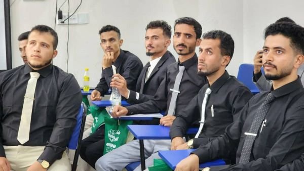 مناقشة أبحاث تخرج لنيل درجة البكالوريوس في قسم الصيدلة-كلية العلوم الطبية المجموعة السابعة.