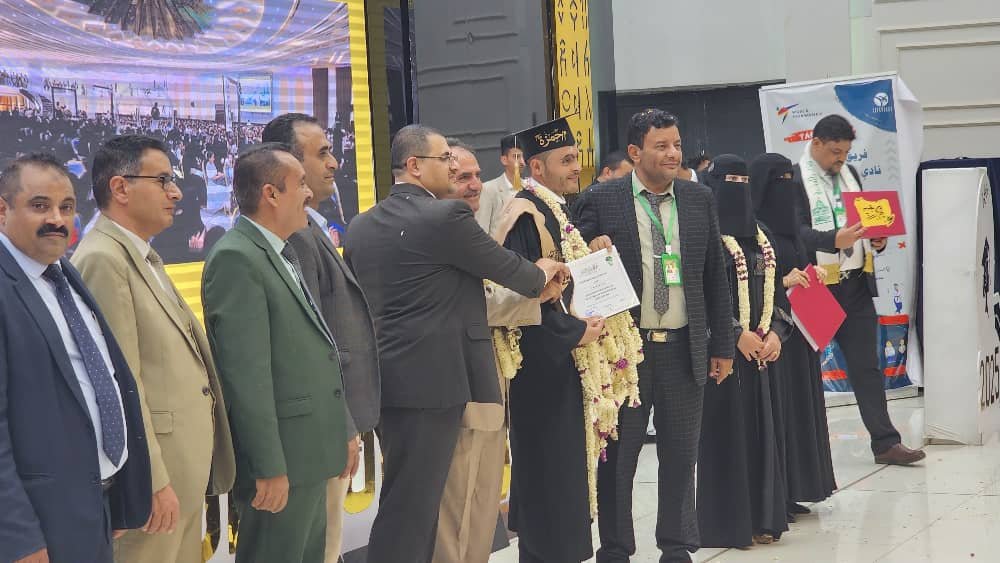 <br />
<b>Warning</b>:  Undefined variable $results_faculties in <b>/home/u835241515/domains/aljazeeraibb.edu.ye/public_html/news.php</b> on line <b>63</b><br />
<br />
<b>Warning</b>:  Trying to access array offset on value of type null in <b>/home/u835241515/domains/aljazeeraibb.edu.ye/public_html/news.php</b> on line <b>63</b><br />
<br />
<b>Deprecated</b>:  stripslashes(): Passing null to parameter #1 ($string) of type string is deprecated in <b>/home/u835241515/domains/aljazeeraibb.edu.ye/public_html/_function.php</b> on line <b>102</b><br />
